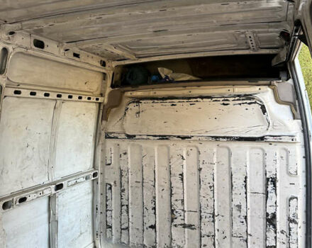 Белый Рено Мастер, объемом двигателя 2.5 л и пробегом 510 тыс. км за 5000 $, фото 12 на Automoto.ua