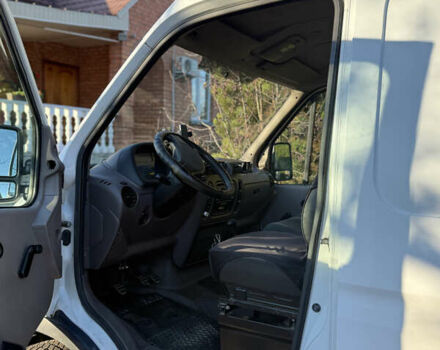 Белый Рено Мастер, объемом двигателя 2.5 л и пробегом 510 тыс. км за 5000 $, фото 4 на Automoto.ua