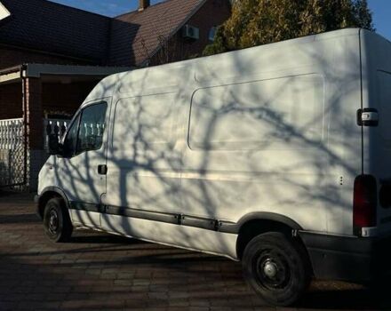 Белый Рено Мастер, объемом двигателя 2.5 л и пробегом 510 тыс. км за 5000 $, фото 2 на Automoto.ua