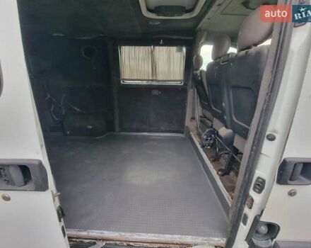 Белый Рено Мастер, объемом двигателя 2.19 л и пробегом 255 тыс. км за 3950 $, фото 1 на Automoto.ua