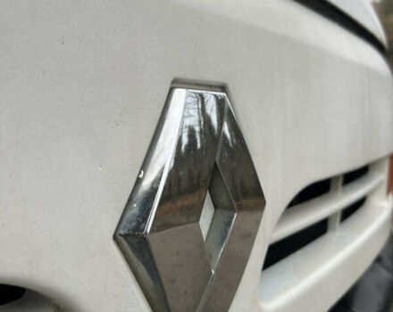 Білий Рено Мастєр, об'ємом двигуна 2.19 л та пробігом 317 тис. км за 5650 $, фото 9 на Automoto.ua