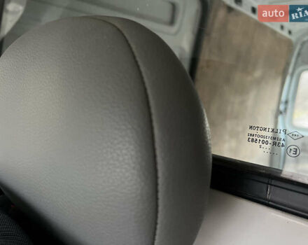 Білий Рено Мастєр, об'ємом двигуна 2.19 л та пробігом 317 тис. км за 5650 $, фото 25 на Automoto.ua
