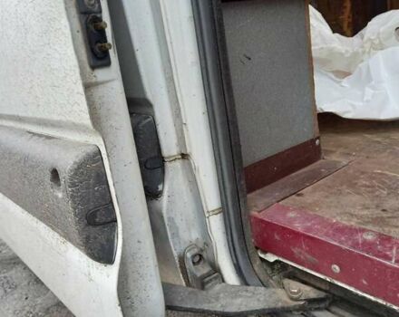 Белый Рено Мастер, объемом двигателя 2.2 л и пробегом 600 тыс. км за 5800 $, фото 7 на Automoto.ua