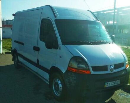 Белый Рено Мастер, объемом двигателя 2.5 л и пробегом 495 тыс. км за 6500 $, фото 1 на Automoto.ua