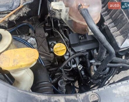 Белый Рено Мастер, объемом двигателя 2.2 л и пробегом 450 тыс. км за 5300 $, фото 5 на Automoto.ua