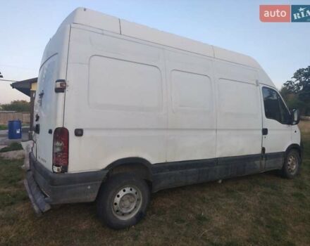Белый Рено Мастер, объемом двигателя 2.5 л и пробегом 434 тыс. км за 4000 $, фото 2 на Automoto.ua