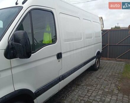 Білий Рено Мастєр, об'ємом двигуна 2.46 л та пробігом 329 тис. км за 7300 $, фото 1 на Automoto.ua