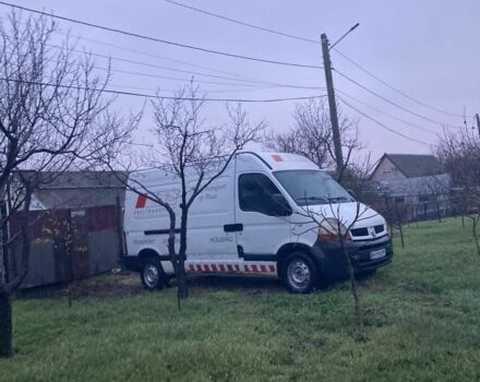 Белый Рено Мастер, объемом двигателя 0 л и пробегом 350 тыс. км за 4300 $, фото 2 на Automoto.ua