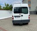 Белый Рено Мастер, объемом двигателя 2.95 л и пробегом 360 тыс. км за 3990 $, фото 3 на Automoto.ua