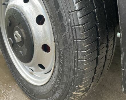 Белый Рено Мастер, объемом двигателя 2.5 л и пробегом 480 тыс. км за 7300 $, фото 20 на Automoto.ua