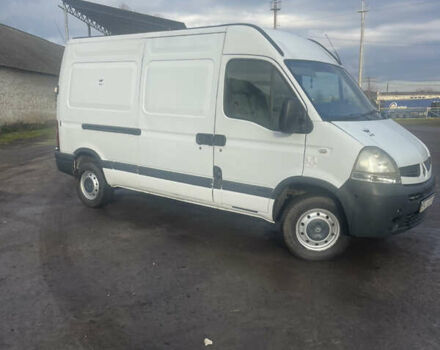 Белый Рено Мастер, объемом двигателя 2.46 л и пробегом 430 тыс. км за 6500 $, фото 1 на Automoto.ua