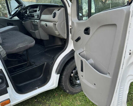 Белый Рено Мастер, объемом двигателя 2.46 л и пробегом 440 тыс. км за 6800 $, фото 13 на Automoto.ua