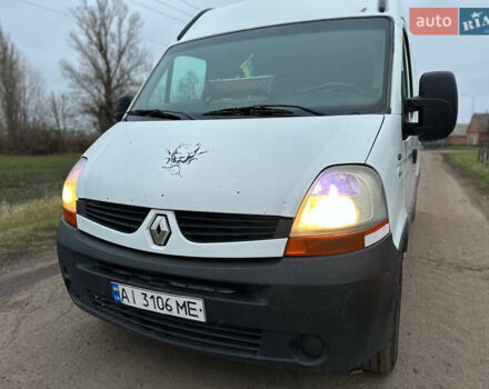 Белый Рено Мастер, объемом двигателя 2.5 л и пробегом 370 тыс. км за 4500 $, фото 4 на Automoto.ua