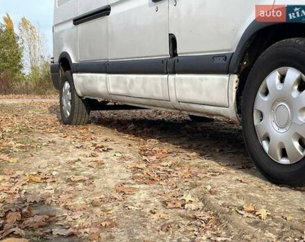 Белый Рено Мастер, объемом двигателя 2.5 л и пробегом 312 тыс. км за 8800 $, фото 9 на Automoto.ua