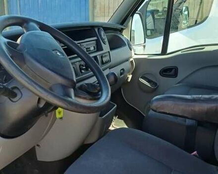 Білий Рено Мастєр, об'ємом двигуна 2.46 л та пробігом 400 тис. км за 5500 $, фото 3 на Automoto.ua