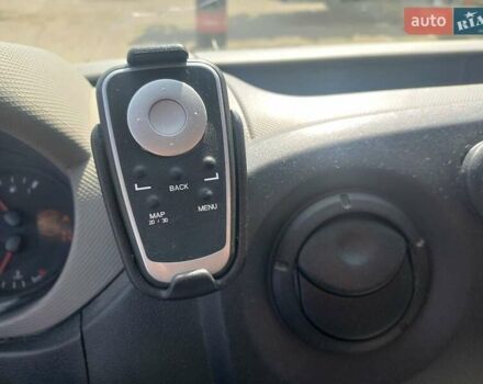 Білий Рено Мастєр, об'ємом двигуна 2.3 л та пробігом 295 тис. км за 11000 $, фото 16 на Automoto.ua