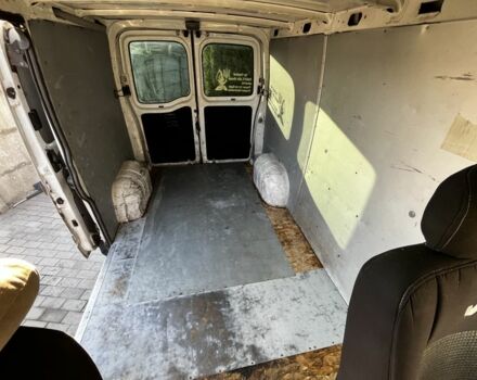 Белый Рено Мастер, объемом двигателя 2.5 л и пробегом 365 тыс. км за 7000 $, фото 5 на Automoto.ua