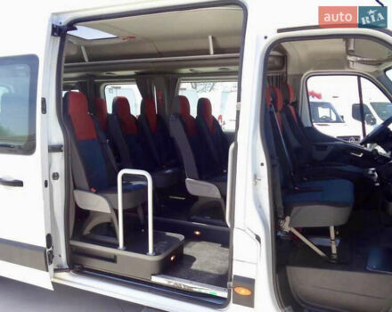 Білий Рено Мастєр, об'ємом двигуна 2.3 л та пробігом 212 тис. км за 22000 $, фото 2 на Automoto.ua