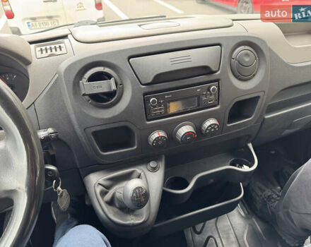 Белый Рено Мастер, объемом двигателя 2.3 л и пробегом 531 тыс. км за 8999 $, фото 20 на Automoto.ua