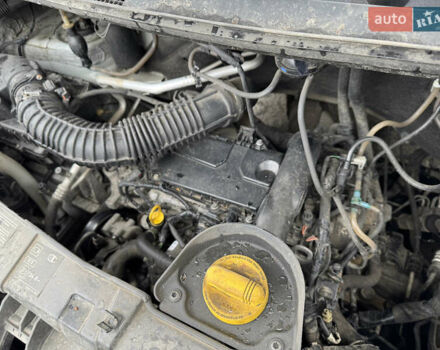 Белый Рено Мастер, объемом двигателя 2.3 л и пробегом 531 тыс. км за 8999 $, фото 8 на Automoto.ua