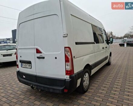 Белый Рено Мастер, объемом двигателя 2.3 л и пробегом 278 тыс. км за 13500 $, фото 3 на Automoto.ua