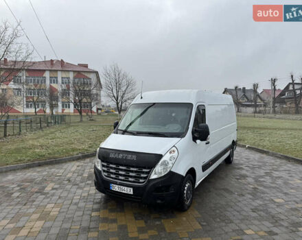 Белый Рено Мастер, объемом двигателя 2.3 л и пробегом 519 тыс. км за 10900 $, фото 2 на Automoto.ua