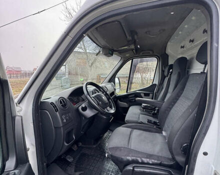 Белый Рено Мастер, объемом двигателя 2.3 л и пробегом 519 тыс. км за 10900 $, фото 17 на Automoto.ua