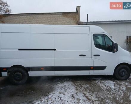Белый Рено Мастер, объемом двигателя 2.3 л и пробегом 680 тыс. км за 10700 $, фото 5 на Automoto.ua