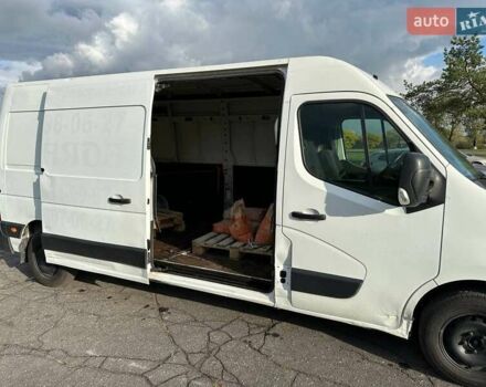Белый Рено Мастер, объемом двигателя 2.3 л и пробегом 665 тыс. км за 12900 $, фото 7 на Automoto.ua