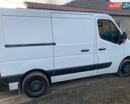 Белый Рено Мастер, объемом двигателя 2.3 л и пробегом 470 тыс. км за 9500 $, фото 1 на Automoto.ua