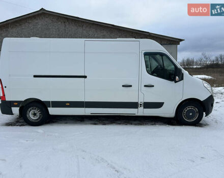 Белый Рено Мастер, объемом двигателя 2.3 л и пробегом 340 тыс. км за 10500 $, фото 3 на Automoto.ua