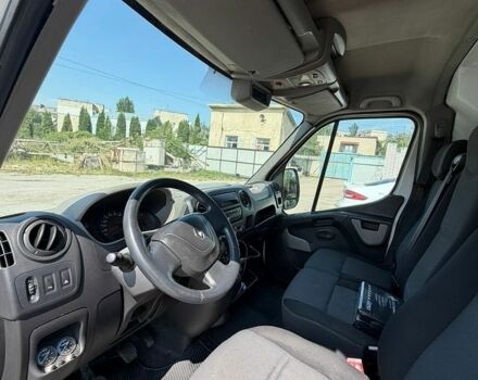 Белый Рено Мастер, объемом двигателя 2.3 л и пробегом 450 тыс. км за 14600 $, фото 12 на Automoto.ua