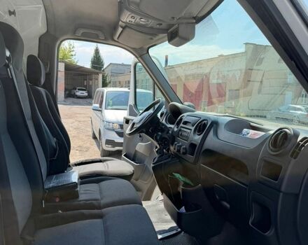 Белый Рено Мастер, объемом двигателя 2.3 л и пробегом 450 тыс. км за 14600 $, фото 14 на Automoto.ua