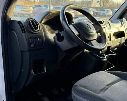 Белый Рено Мастер, объемом двигателя 2.3 л и пробегом 517 тыс. км за 9900 $, фото 12 на Automoto.ua