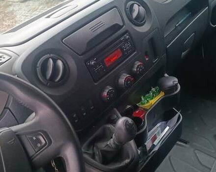 Белый Рено Мастер, объемом двигателя 2.3 л и пробегом 216 тыс. км за 15800 $, фото 30 на Automoto.ua