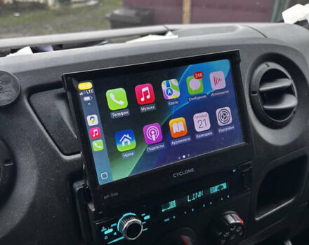 Белый Рено Мастер, объемом двигателя 2.3 л и пробегом 423 тыс. км за 13000 $, фото 22 на Automoto.ua