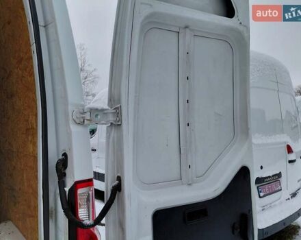 Белый Рено Мастер, объемом двигателя 2.3 л и пробегом 358 тыс. км за 12900 $, фото 10 на Automoto.ua