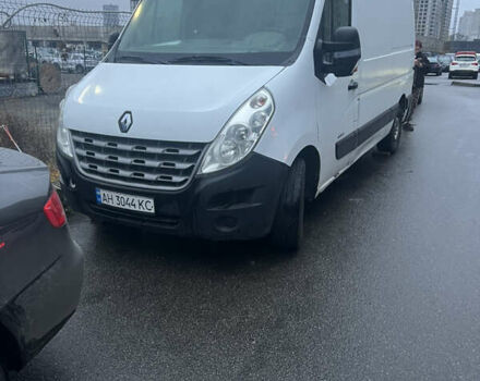 Белый Рено Мастер, объемом двигателя 2.3 л и пробегом 400 тыс. км за 8800 $, фото 1 на Automoto.ua