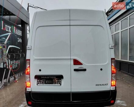 Белый Рено Мастер, объемом двигателя 2.3 л и пробегом 247 тыс. км за 12900 $, фото 24 на Automoto.ua