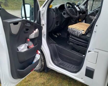 Білий Рено Мастєр, об'ємом двигуна 2.3 л та пробігом 381 тис. км за 16700 $, фото 4 на Automoto.ua