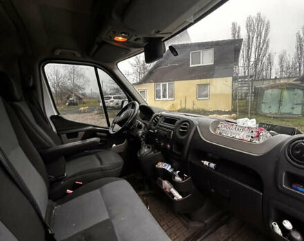 Белый Рено Мастер, объемом двигателя 2.3 л и пробегом 423 тыс. км за 13000 $, фото 17 на Automoto.ua