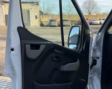 Белый Рено Мастер, объемом двигателя 2.3 л и пробегом 517 тыс. км за 9900 $, фото 16 на Automoto.ua