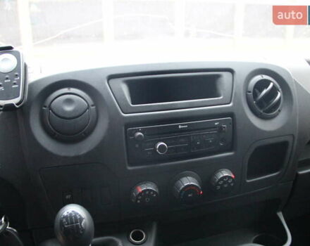 Белый Рено Мастер, объемом двигателя 2.3 л и пробегом 7 тыс. км за 11500 $, фото 7 на Automoto.ua