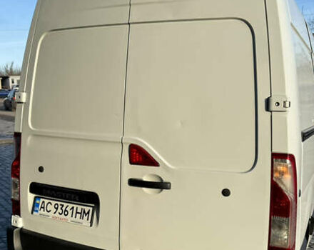 Белый Рено Мастер, объемом двигателя 2.3 л и пробегом 517 тыс. км за 9900 $, фото 19 на Automoto.ua