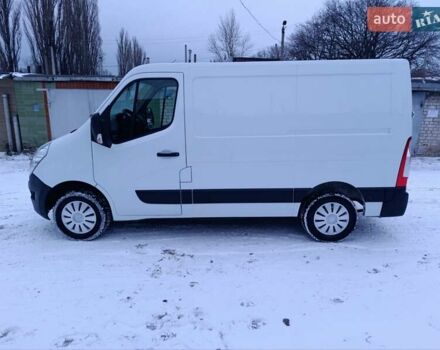 Белый Рено Мастер, объемом двигателя 2.3 л и пробегом 232 тыс. км за 10650 $, фото 2 на Automoto.ua