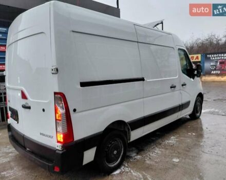 Белый Рено Мастер, объемом двигателя 2.3 л и пробегом 247 тыс. км за 12900 $, фото 3 на Automoto.ua