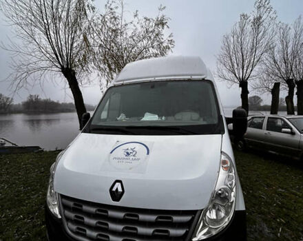 Белый Рено Мастер, объемом двигателя 2.3 л и пробегом 423 тыс. км за 13000 $, фото 1 на Automoto.ua