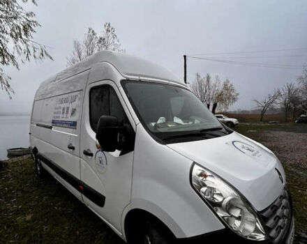 Белый Рено Мастер, объемом двигателя 2.3 л и пробегом 423 тыс. км за 13000 $, фото 3 на Automoto.ua