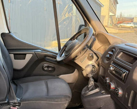 Белый Рено Мастер, объемом двигателя 2.3 л и пробегом 517 тыс. км за 9900 $, фото 15 на Automoto.ua