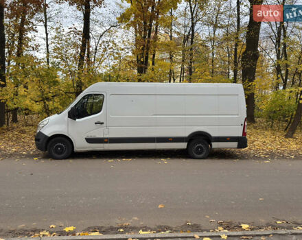 Белый Рено Мастер, объемом двигателя 2.3 л и пробегом 277 тыс. км за 15500 $, фото 2 на Automoto.ua